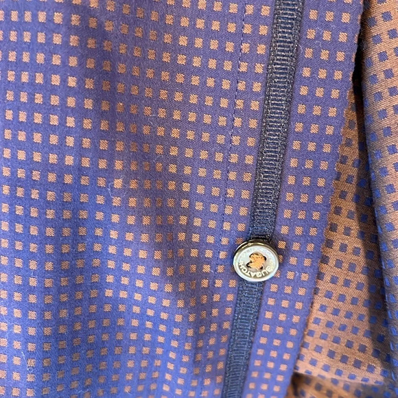 Bugatchi Shaped Fit Button down shirt - Picture 5 of 7